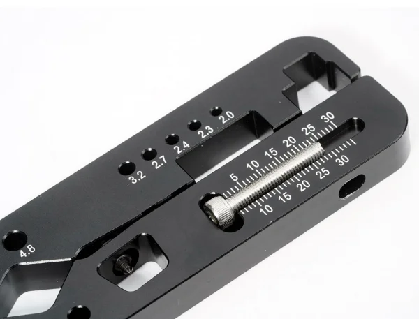 Centro Multi-Tech Pit Pliers — image 4 of 5