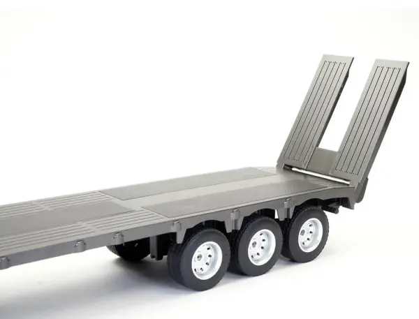 HuiNa 1:24 9ch RC Truck and Platform Trailer — image 5 of 18