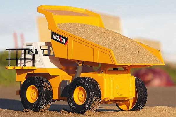 HuiNa 1:24 RC Dump Truck &mdash; image 5 of 6