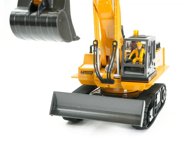 HuiNa 1:16 Scale RC Excavator 11ch With Die Cast Bucket