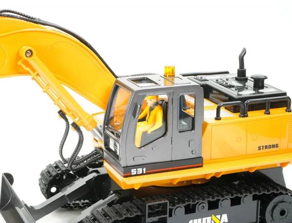 HuiNa 1:16 Scale RC Excavator 11ch With Die Cast Bucket