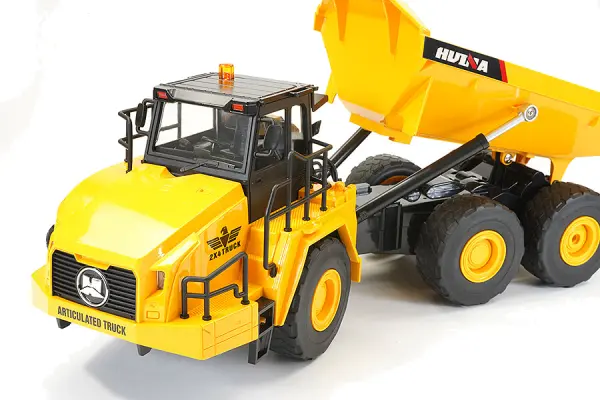 HuiNa 1:16 11Ch Dump Truck — image 4 of 15