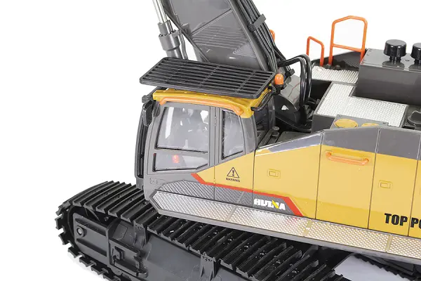 HuiNa 1:14 Scale RC Excavator - 22 Channel With Die Cast Cab + Bucket — image 6 of 11