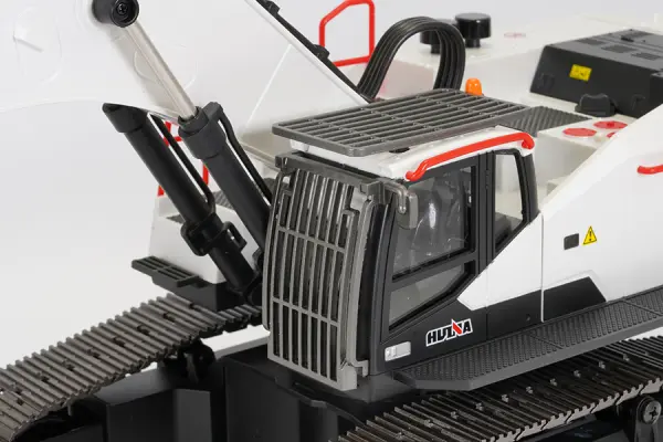 HuiNa 1:14 Alloy 22ch Part Metal Excavator — image 4 of 14