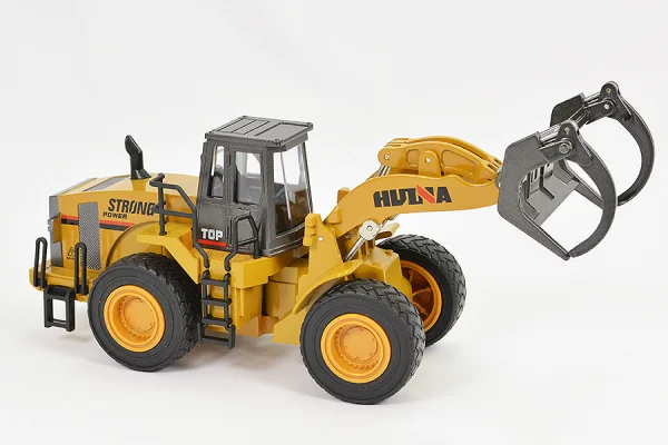 HuiNa 1/40 Diecast Fork Truck Loader Static Model — image 6 of 9