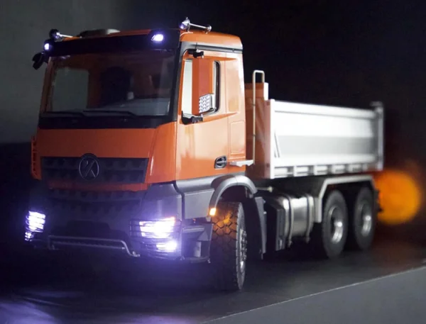 HuiNa Kabolite 1:14 Dump Truck 8X8 With Metal Tipper RTR - Orange — image 2 of 4