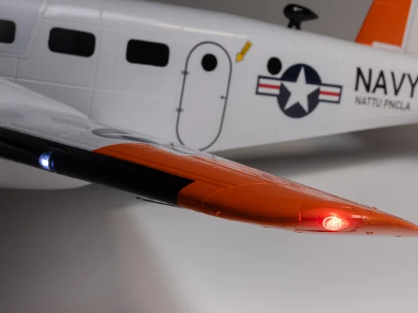 E Flite Beechcraft D18/RC-45J 1.5m - BNF Basic AS3X