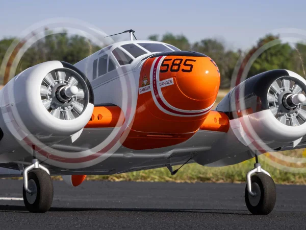 E Flite Beechcraft D18/RC-45J 1.5m - BNF Basic AS3X