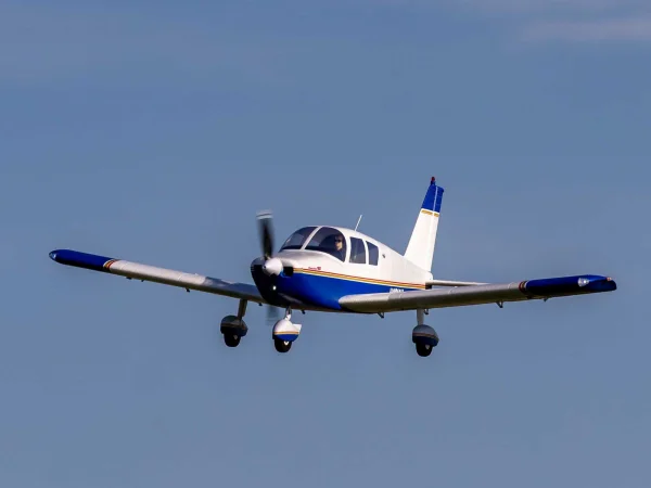 E Flite Cherokee 1.3m - BNF Basic AS3X