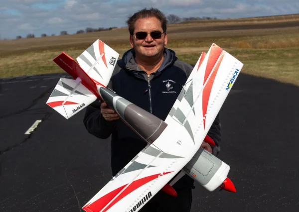 E Flite Ultimate 3D - BNF Basic