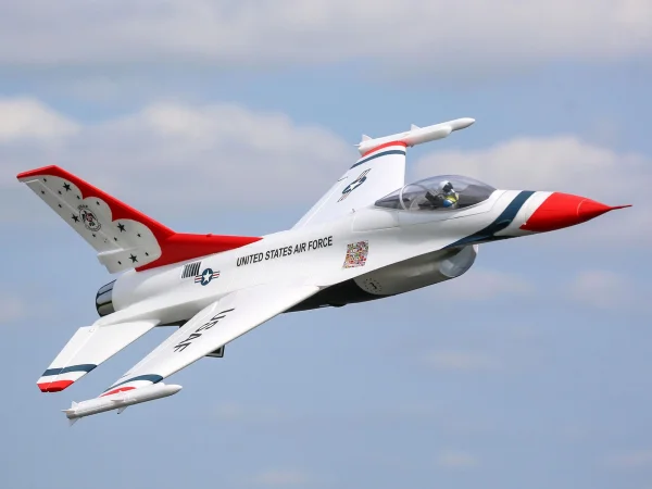 E Flite F-16 Thunderbirds 70mm EDF Jet AS3X SAFE - BNF Basic