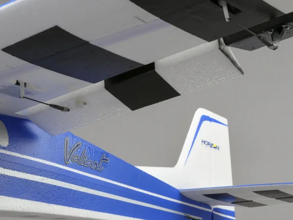 E Flite Valiant 1.3M - BNF Basic with SAFE And AS3X — image 13 of 19