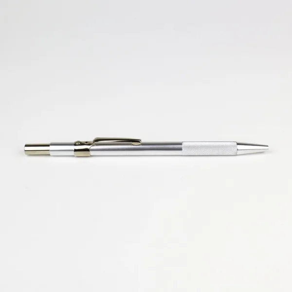 Excel Deluxe Retractable Knife with Clip (Carded)