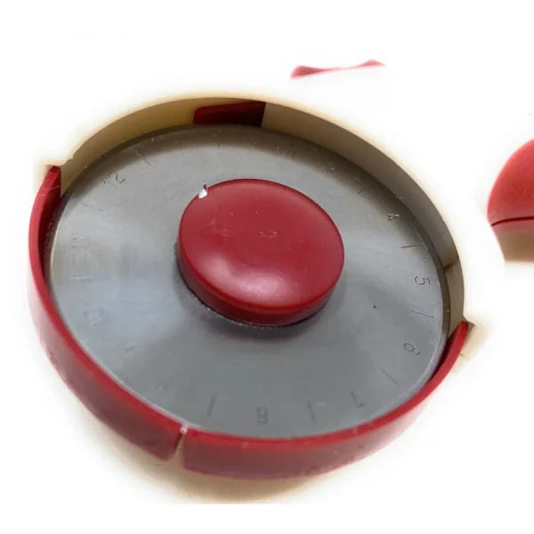 Excel 20mm Ergonomic Rotary Cutter (Carded) — image 3 of 4