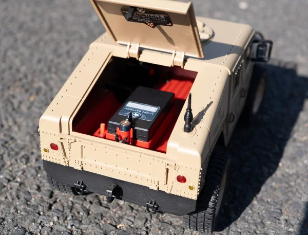 E-Zee RC 1:16 4WD RC Hummer Military Truck — image 7 of 15