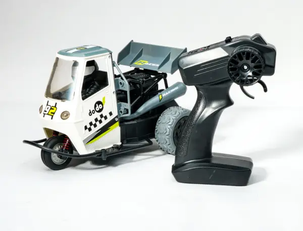 E-Zee RC 1:16 Tricycle RTR &mdash; image 16 of 17