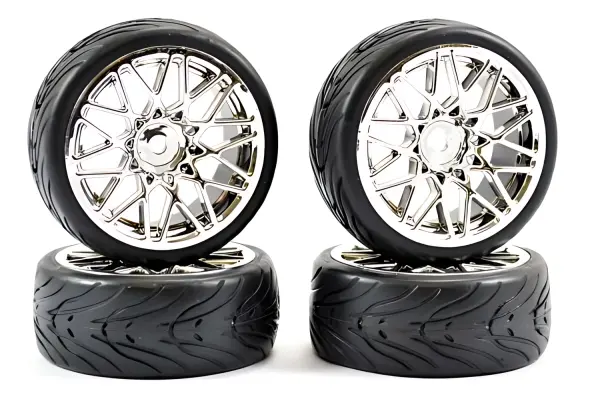 Fastrax Street Tread Tyres on Star Spoke Chrome Wheels (4) — image 1 of 6