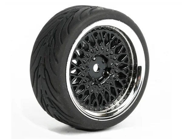 Fastrax 1:10 Street Tread Tyres on Classic Black/Chrome Wheels (4)