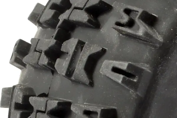 Fastrax Jigsaw 1:8 MT Tyres Mounted on Spoked Black Half Inch Offset Wheels (2) — image 3 of 4