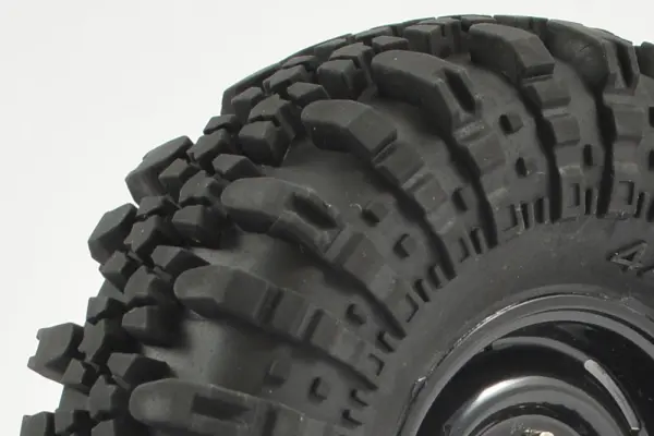 Fastrax 118mm OD Crawler Swamper Tyres on 1.9 Scale Wheels (2) &mdash; image 2 of 4