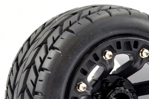 Fastrax 1:16 Eagle Tyres Mounted on Black 8SP 12mm Hex Wheels (2) — image 4 of 4