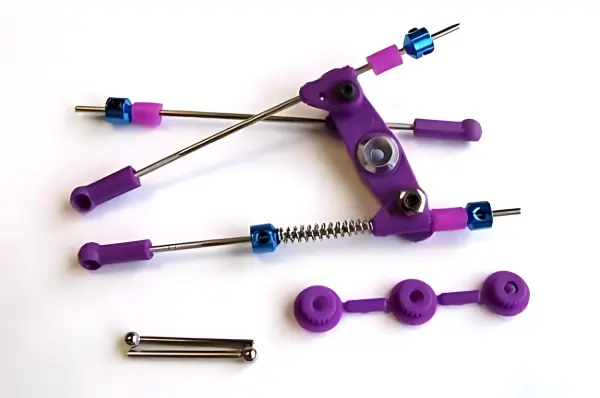 Fastrax Pre-Assembled Niro Throttle/Brake Linkage Set - Blue — image 1 of 2