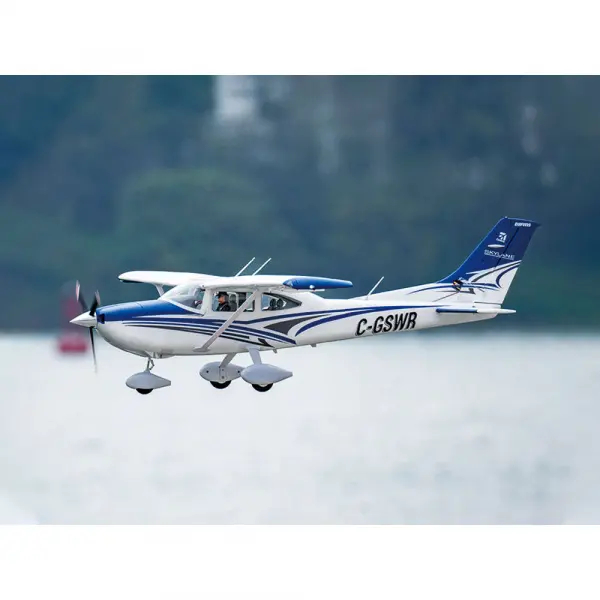 FMS Cessna 182 1500mm - PNP Blue — image 19 of 35