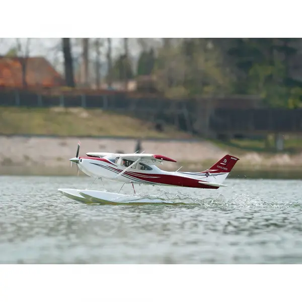 FMS Cessna 182 1500mm - PNP Red — image 37 of 40