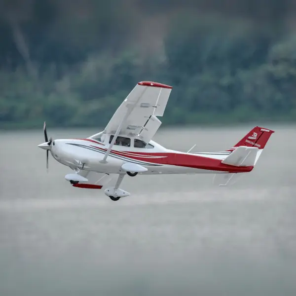 FMS Cessna 182 1500mm - PNP Red — image 20 of 40