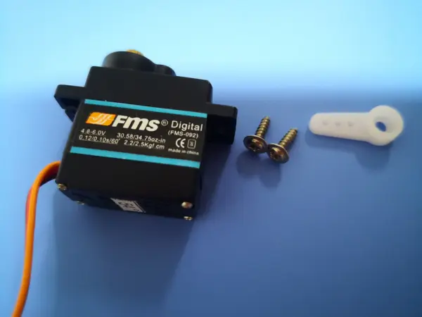 FMS 9G Digital Metal Gear Servo 54 Degree With 600mm Wire Only For 1.4M P51 (for Rear landing gear steering - 1400mm P-51D V8/ P-51B/1400mm P40B/1500mm P47) — image 2 of 2