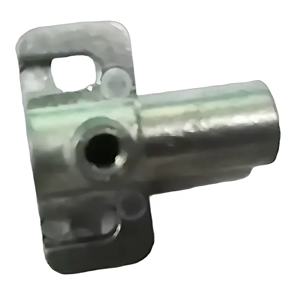 FTX Buzzsaw Front Wheel Pivot Clamp (2Pc) — image 1 of 2
