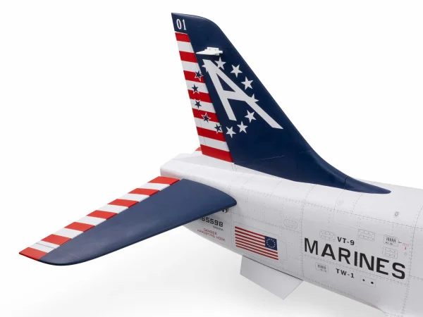 Hangar 9 Hawk/T-45 140-160N Turbine Jet ARF [COLLECTION SG14 1QN ONLY]