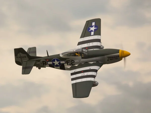 Hangar 9 P-51D Mustang 20cc ARF