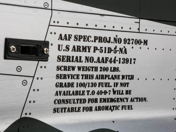 Hangar 9 P-51D Mustang 20cc ARF