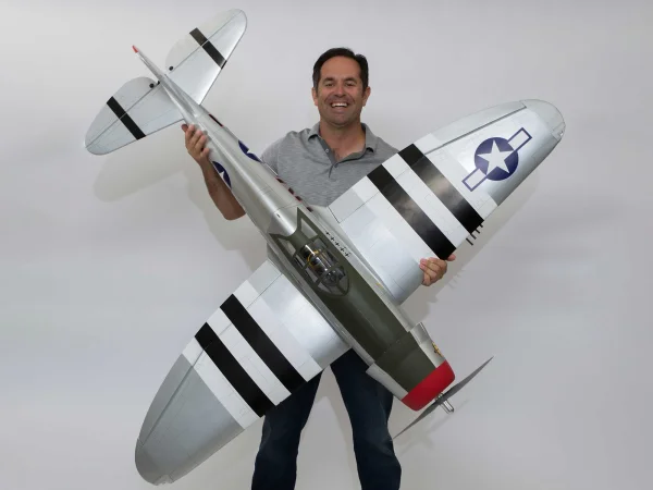Hangar 9 P-47D Thunderbolt 20cc