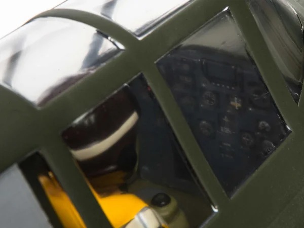 Hangar 9 P-47D Thunderbolt 20cc