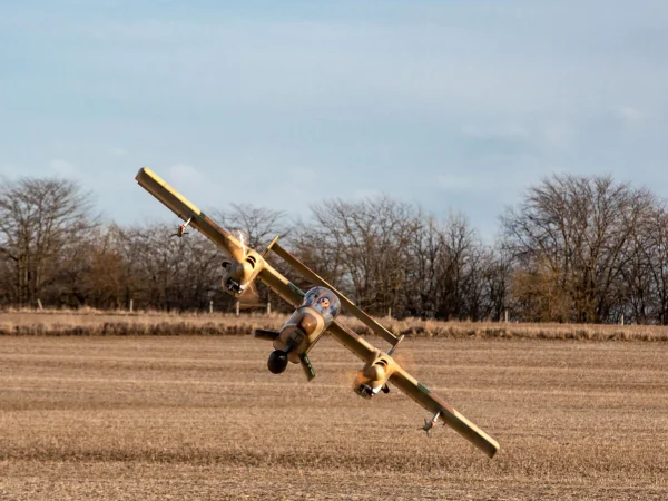 Hangar 9 OV-10 Bronco 30cc ARF With Landing Gear Set [COLLECTION SG14 1QN ONLY]