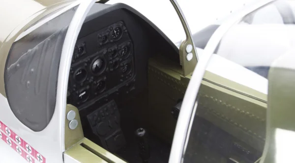 Hangar 9 P-51D Mustang 60cc ARF [COLLECTION SG14 1QN ONLY]