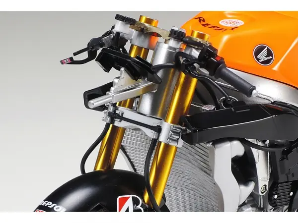 Tamiya 1:12 RC213V 14 Front Fork — image 6 of 6
