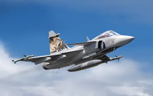 Italeri Jas 39 Gripen — image 3 of 14