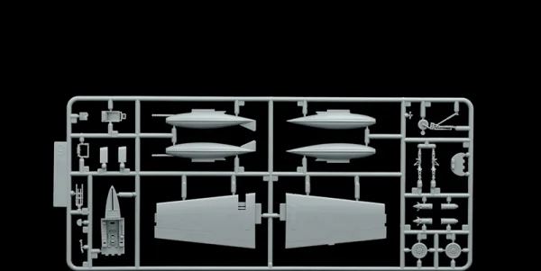 Italeri F-84 G Thunderjet — image 3 of 19