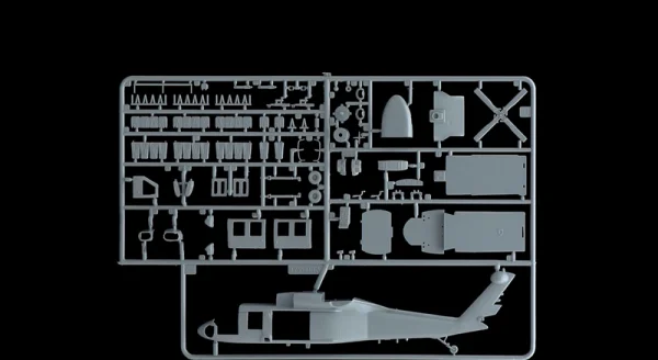 Italeri Uh-60/Mh-60 Black Hawk Night Raid — image 3 of 18