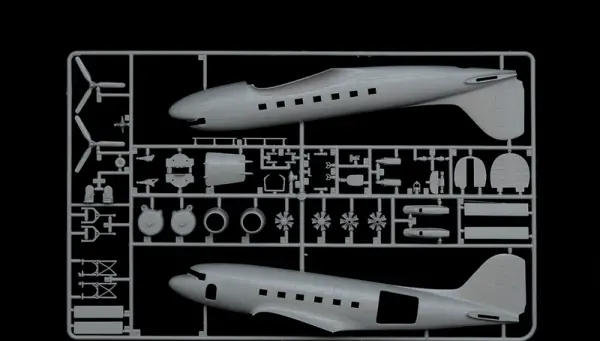 Italeri Dakota Mkiii — image 16 of 16