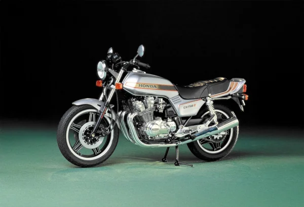 Tamiya Honda Cb750F