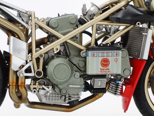 Tamiya Ducati 916