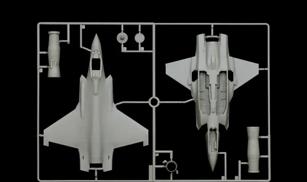 Italeri 1/72 F35A — image 2 of 12