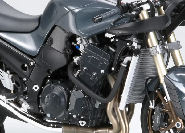 Tamiya Kawasaki Zzr1400 — image 4 of 13