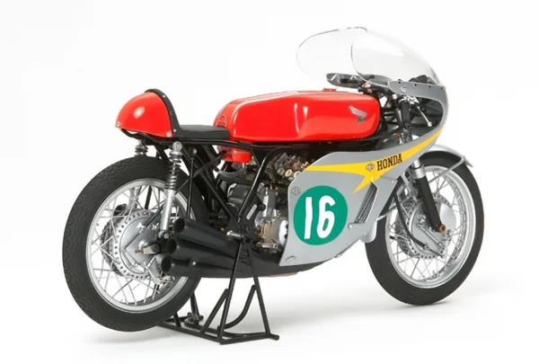 Tamiya 1:12 Honda RC166 50Th Anniversary &mdash; image 6 of 9