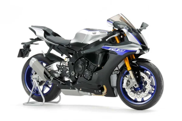 Tamiya 1:12 Yamaha Yzf-R1M — image 1 of 12