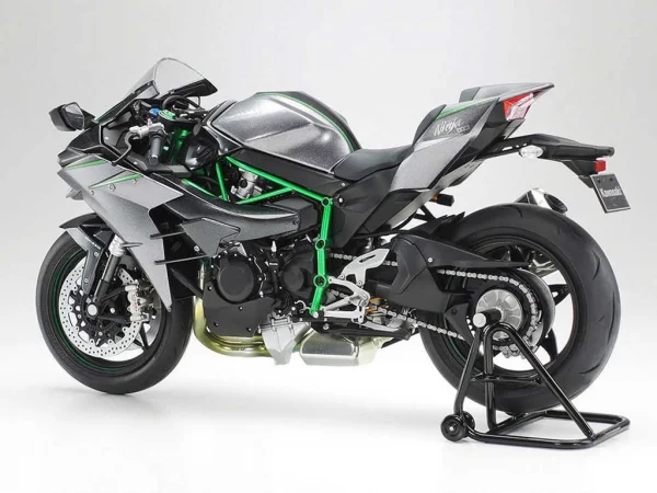 Tamiya 1:12 Kawasaki Ninga H2 Carbon